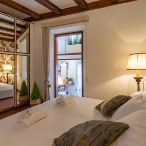 Chilling' Piazza Di Spagna Apartment