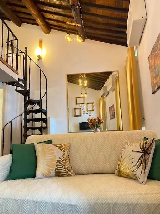Apartment Home Bella Roma Centro Storico Italy